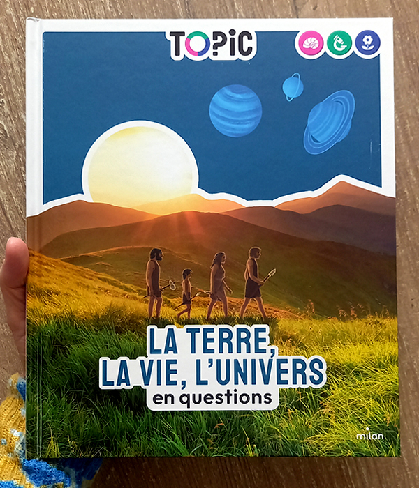 1-documentaire-livre-terre-vie-univers-couverture